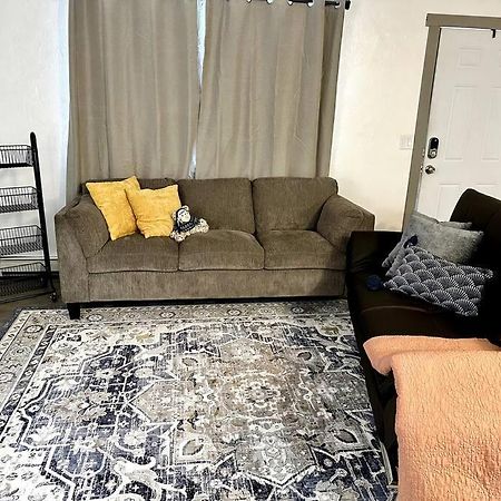 פיירבנקס Comfortable 2Br Apt Central מראה חיצוני תמונה