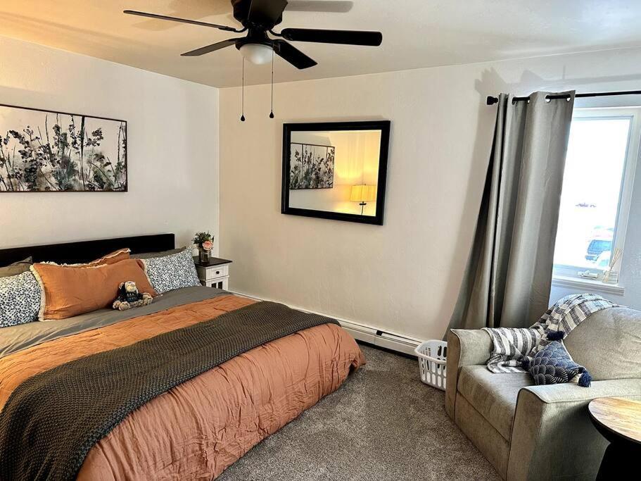 פיירבנקס Comfortable 2Br Apt Central מראה חיצוני תמונה